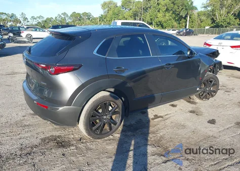 2024 Mazda Cx-30 2.5 S Select Sport z USA, uszkodzony, nr VIN 3MVDMBBM4RM634860